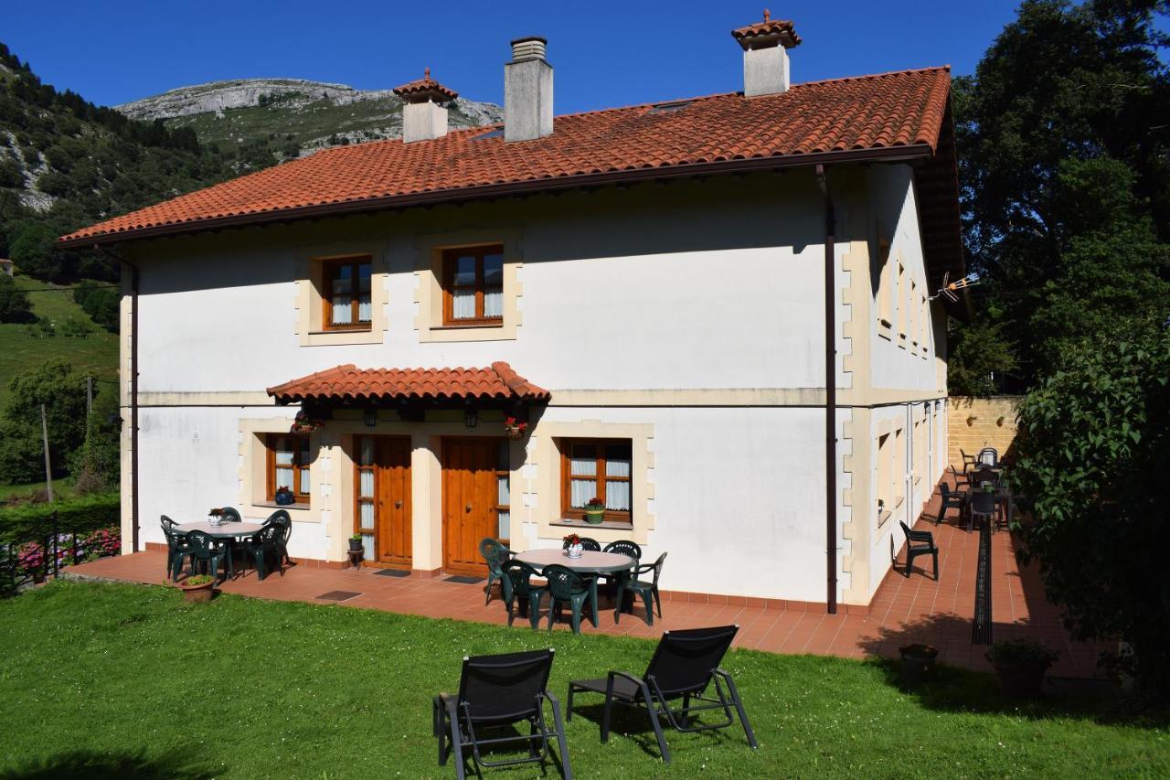 Apartamentos Rurales la Taberna Matienzo Bagian luar foto